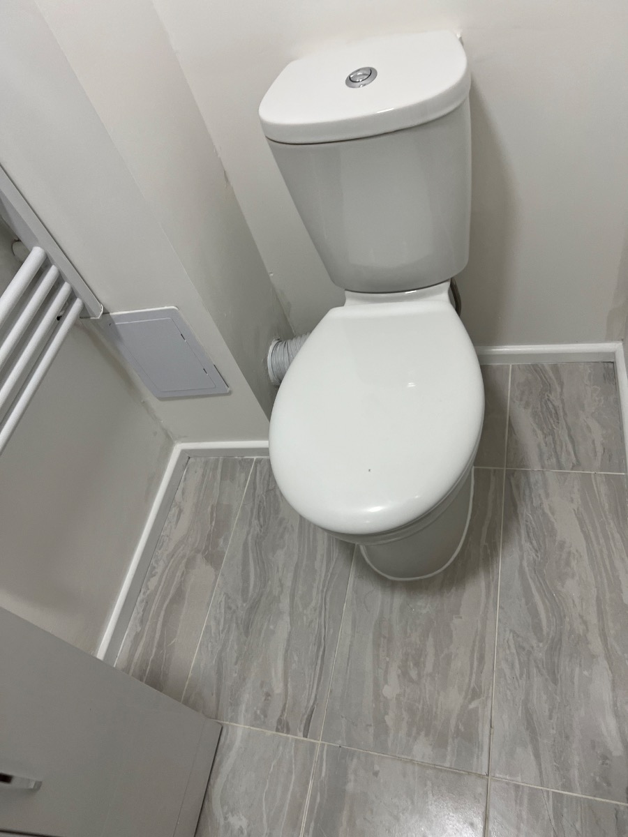 Bathroom Fitter: Image 2